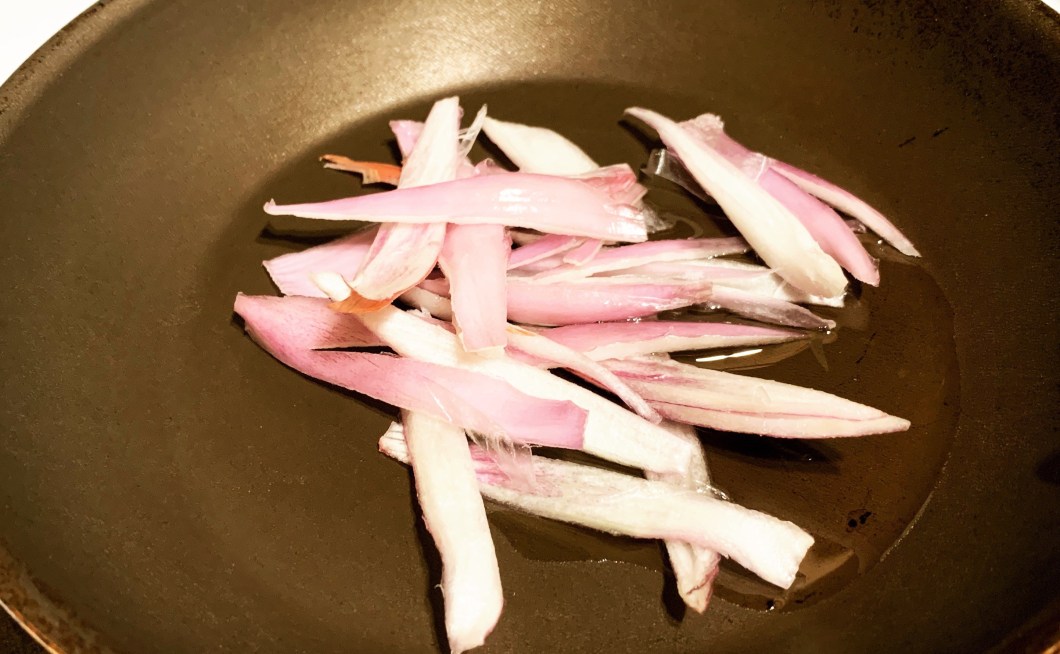 carmelized shallots for a baked sweet potatoe