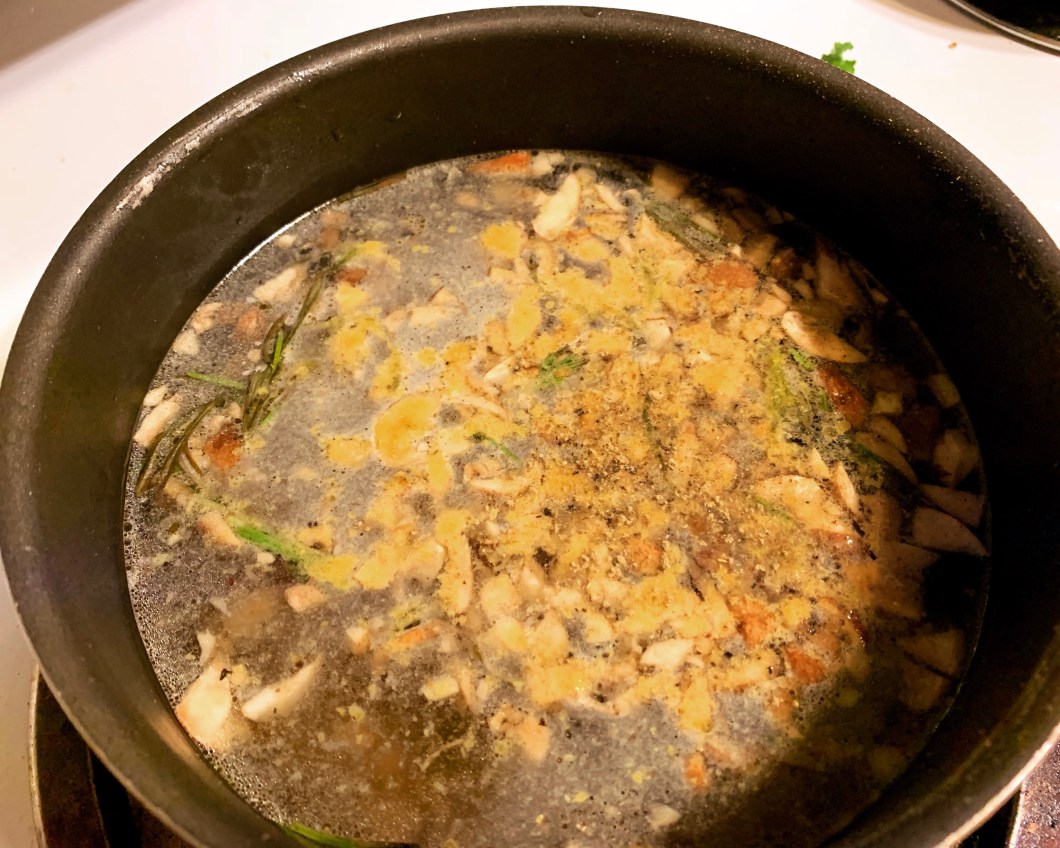 cooking mushroom gravy