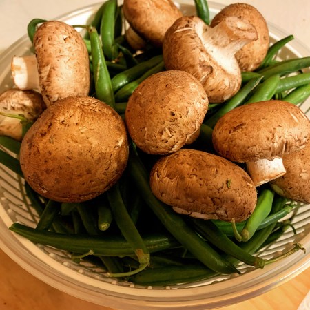 fresh green beans and mushrooms