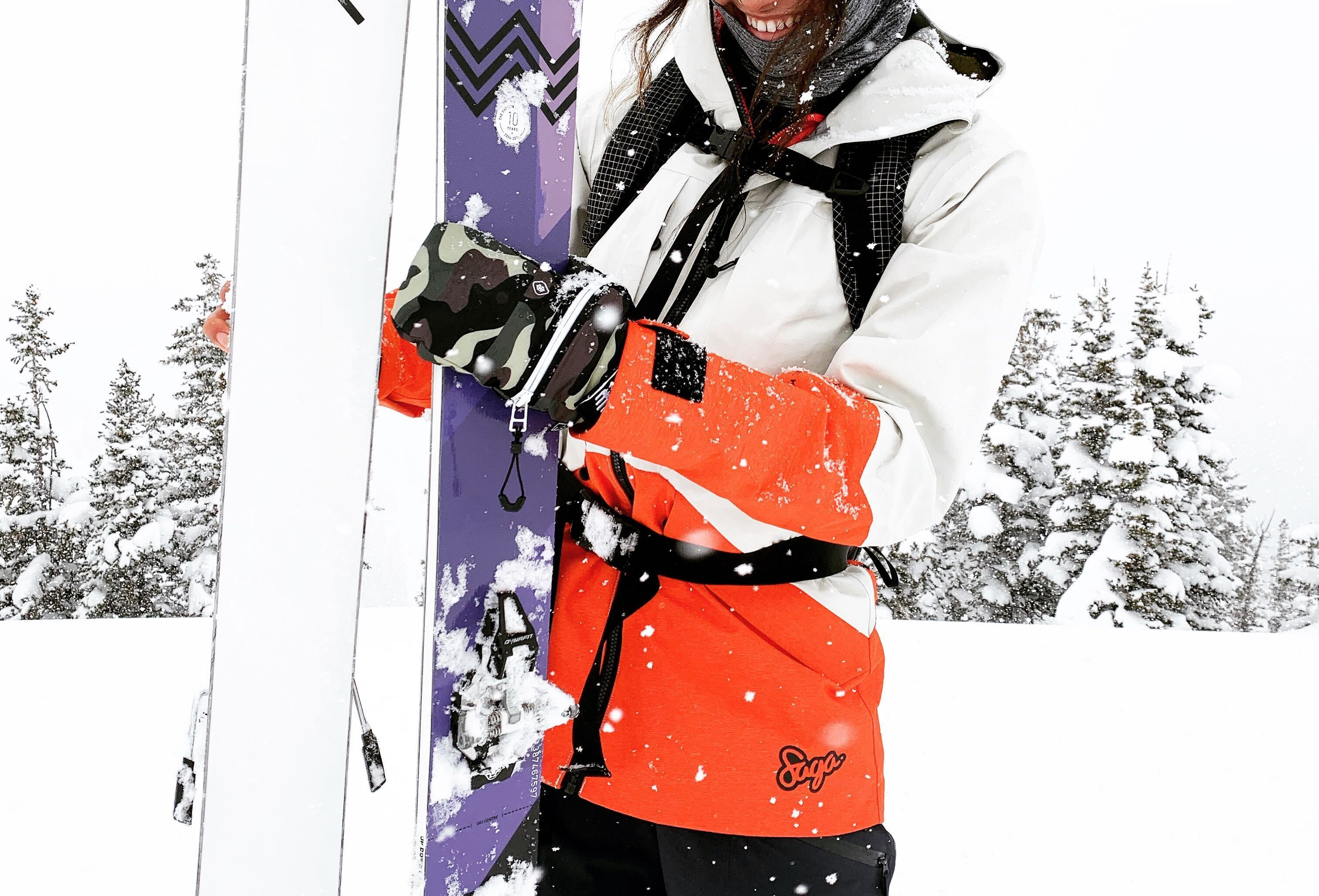 saga outerwear Empress 3L jacket in grenadine